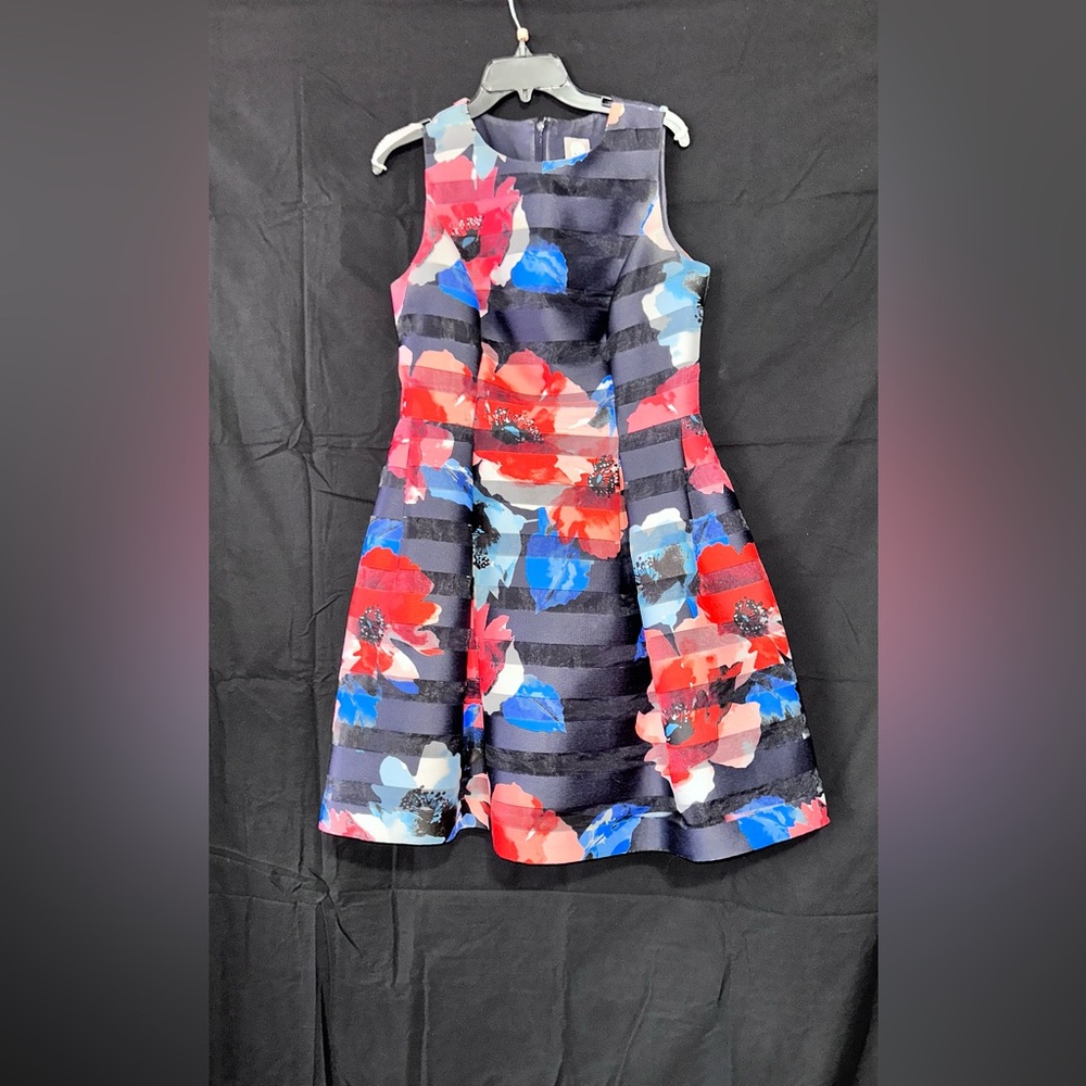Vince Camuto Dress size 12